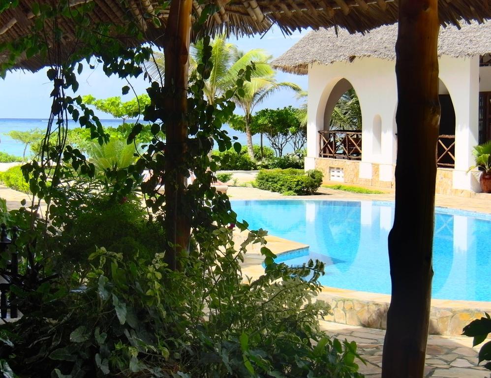 Next Paradise Boutique Resort Pwani Mchangani Ruang foto