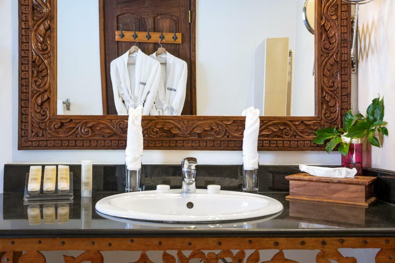 Next Paradise Boutique Resort Pwani Mchangani Bagian luar foto